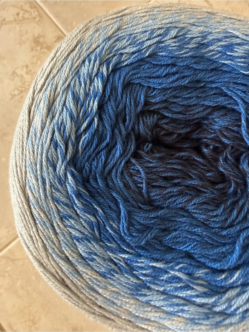 Yarn Art Flowers Blue Gradient Yarn Cake - Navy to Pale Blue/Gray